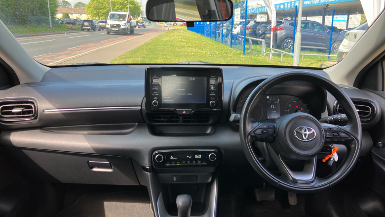 Toyota Yaris 1.5 Hybrid Icon 5dr CVT Hybrid Hatchback